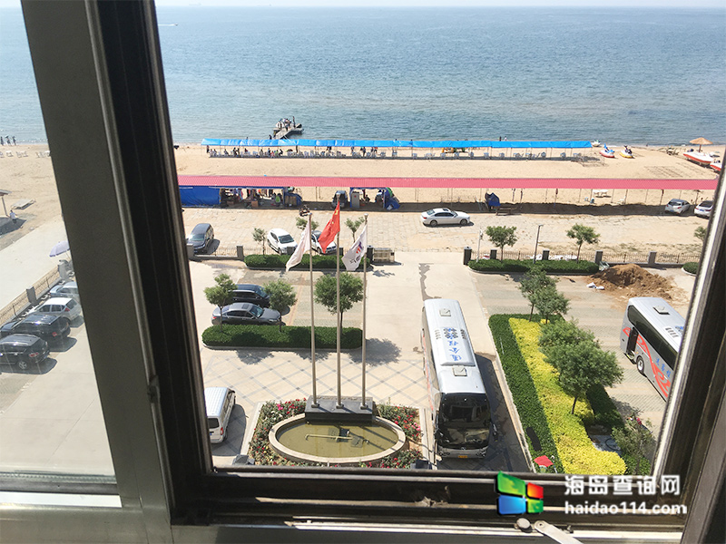 东戴河碧海听涛农家院