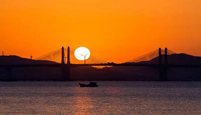 来长海，欣赏海上日出