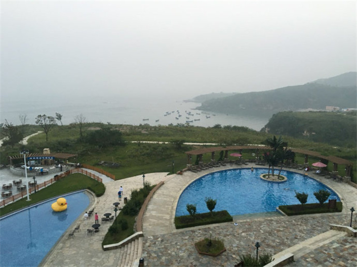 广鹿岛旅游之游泳池