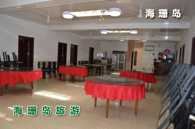 东戴河霖滔农家院  