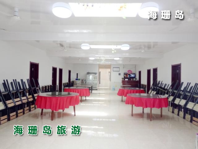 东戴河霖滔农家院  